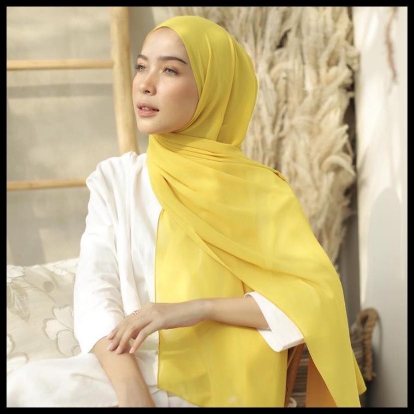YELLOW / GOLKAR PASHMINA CERUTY BABYDOLL PREMIUM ( HIJAB PASHMINA WARNA GOLKAR / KUNING TERANG / KUN