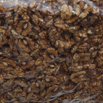 

Kacang Walnut Panggang Roqsted Walnut 1Kg