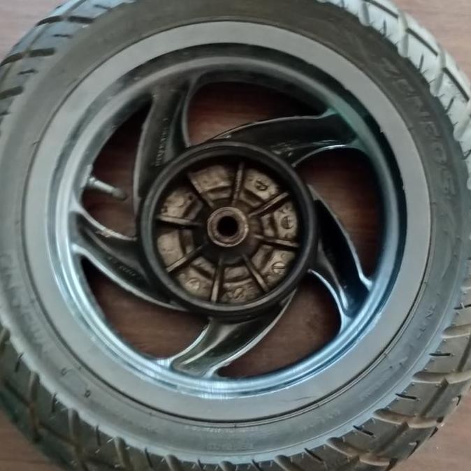 velg belakang piaggio fly 125 150 original