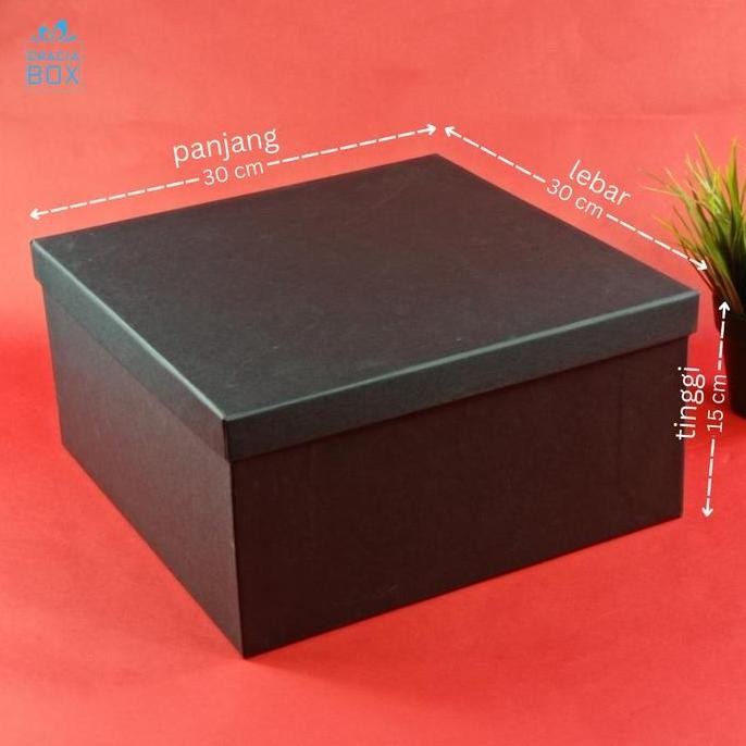

ready stock Kotak Hampers ukuran 30 cm x 30 cm x 15 cm