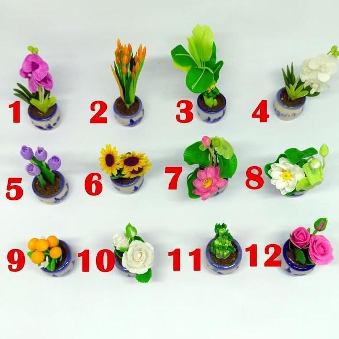 ready Hiasan Bunga dan Pohon Mungil Mini Clay Plastik dengan Vas Cantik