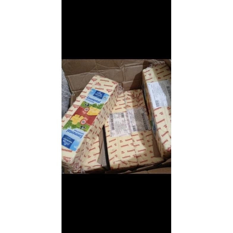 

Baru Emmental Chese | Keju Emmental Swiss Asli Melt