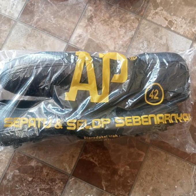 

Terlaris Ap Boot Pendek Sepatu Kerja Asli Ap Sepatu Karet Sepatu Ke Sawah Sepatu Pertukangan Sepatu Cucuk Safety