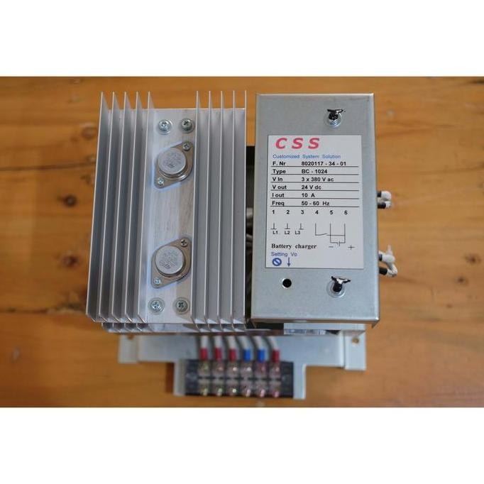 

Terlaris Charger Aki 3 Phase 24V 10A Css Charger Untuk Otomatisasi Genset