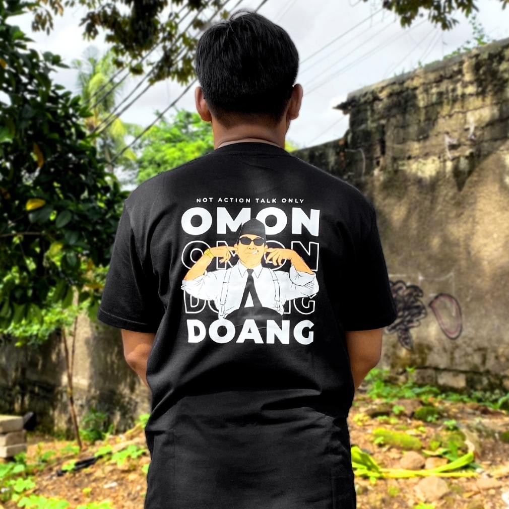 Promo Kaos Omon Omon Soekarno Tutup Telinga