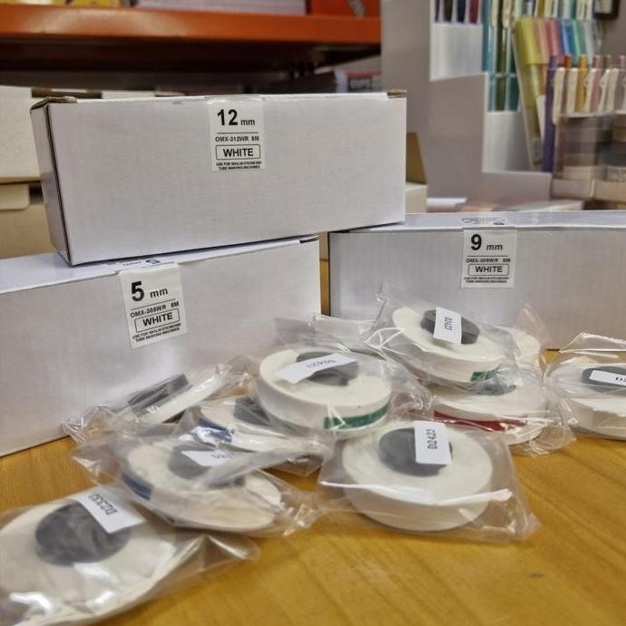 

Refill Label CATRIDGE Max Letatwin White Tape PITA STIKER PUTIH LM370 LM380 LM390 LM550 Cartridge Ukuran 5mm 5 mm
