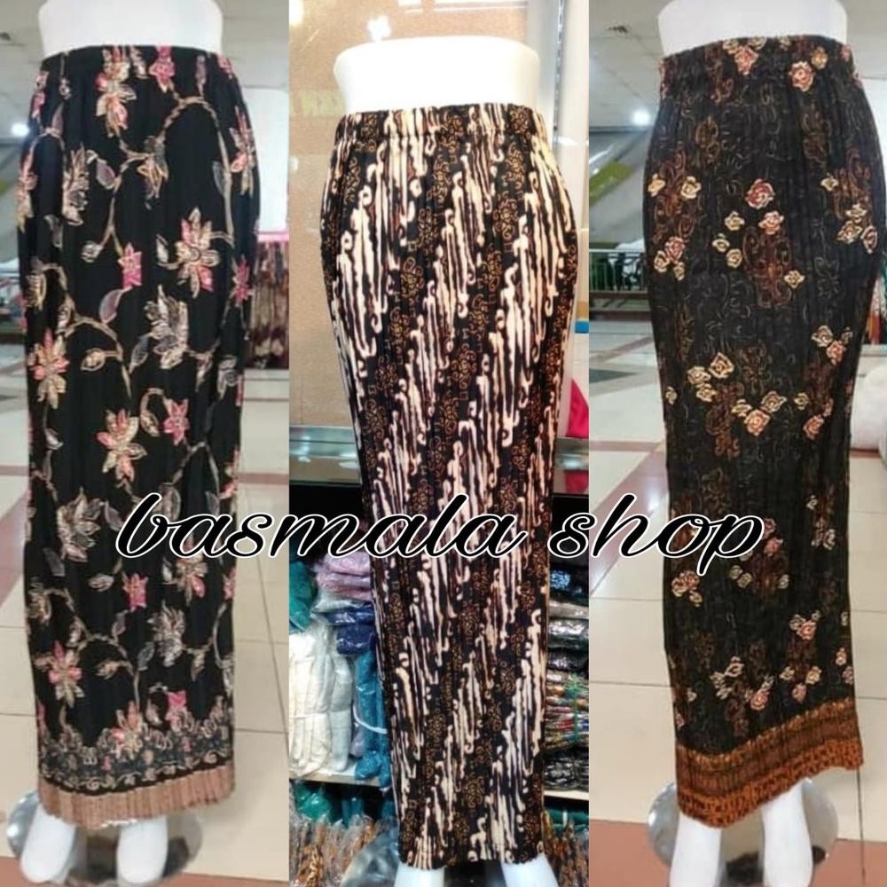 Rok Plisket Batik / Rok Plisket / Bawahan Kebaya / Rok Kebaya / Rok Wisuda / Pisang Merah BSW