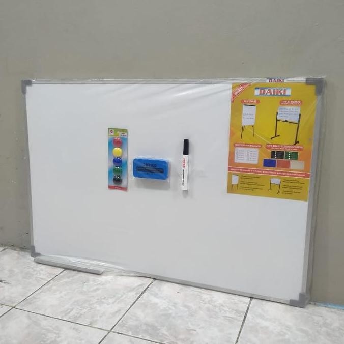 

BEBAS ONGKIR - Whiteboard / Papantulis magnetic DAIKI Uk 50x70 cm