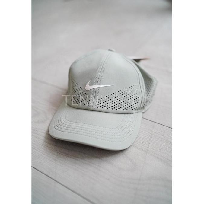 Topi Tennis Nike Court Dri-Fit Advance Rise Jannik Sinner - Green