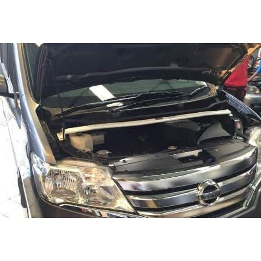 Aksesoris / Strutbar / Stabiliser ULTRA RACING Nissan Serena C26