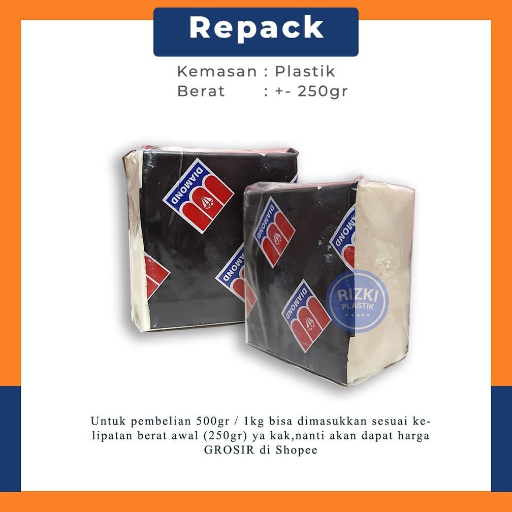 

Coklat PUTIH Compound Diamond Coklat Batangan Diamond Repack +- 250gr / White Chocolate SV
