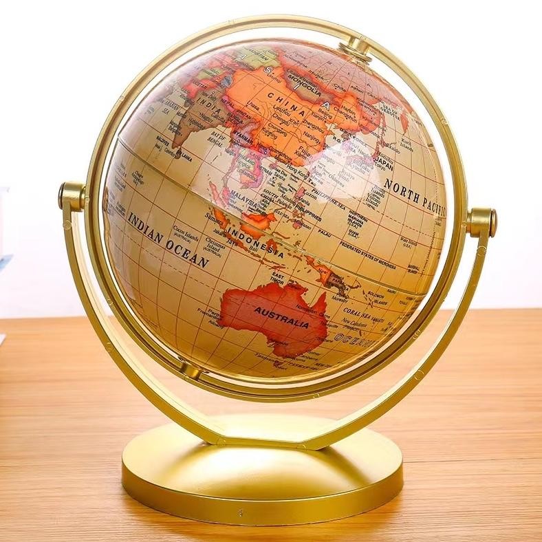 

JH8 Eyre Jaminan Kualitas 16 Cm/14 Cm Emas Peta Dunia Dunia 360 Berputar dengan Berdiri Sekolah Geografi Perlengkapan Pendidikan Anak-anak Menjelajahi Rumah Kantor DekorasiGold World Globe Map 360 Rotating With Stand School Geography Educational