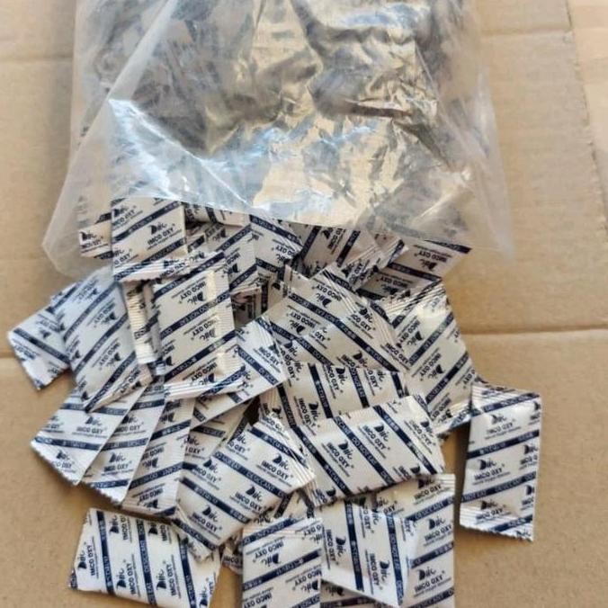 

Silica Gel Food Grade Oxy Isi 100 Khusus Makanan Berminyak Dan Kering, Silica Gel Oxyfree Food Grade Penyerap Kelembapan Penyerap Kelembapan Co