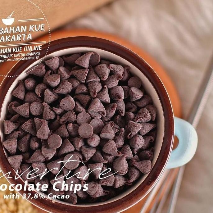 

Van Houten - Chocolate Chips Couverture 37,8% 500Gr Chocochip Cokelat Chocochips Coklat Chip Couverture