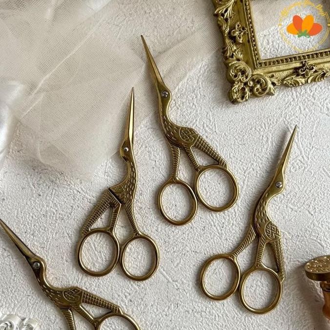 

ready !!! gunting antik vintage scissor stylish retro scissor gunting aesthetic cantik properti foto klasik gunting