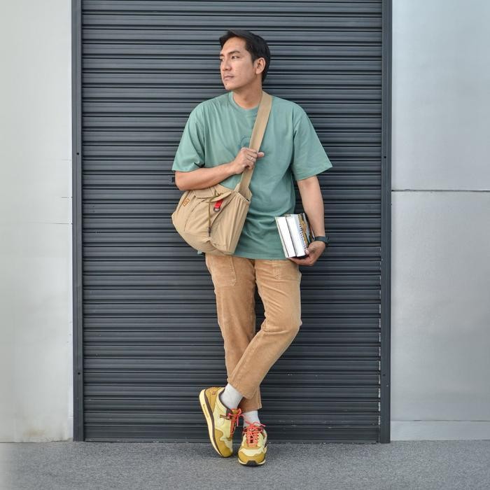 Celana Corduroy Stretch Pria Stenzy Goodfriends Kain Lembut