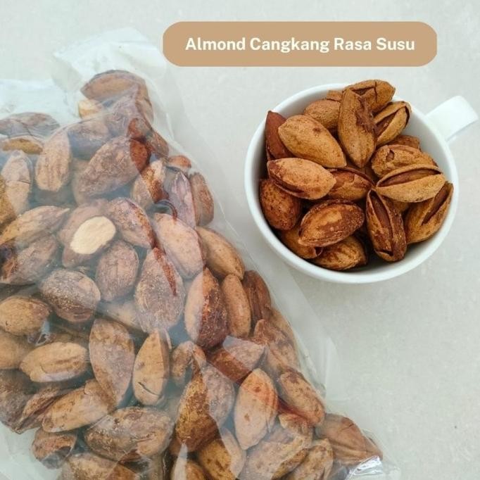 

kacang almond panggang kulit susu roasted shell 500 gr - selma termurah