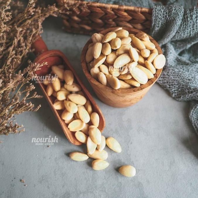 

almonds blanched whole (almond tanpa kulit) 250 gr termurah