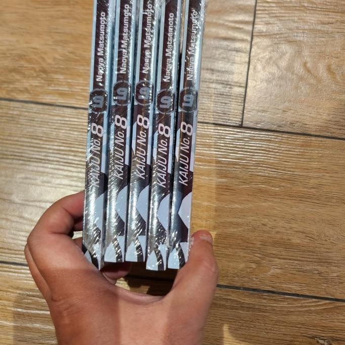 Komik Kaiju No 8 Vol 9 Segel Ori Stok Terbatas