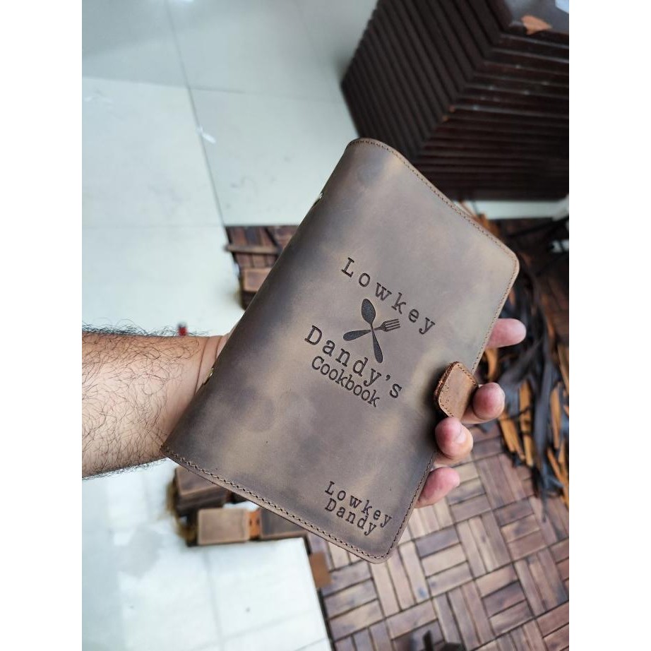 

Terlaris Binder A6 Buku Agenda Cover Kulit - Paul Model V6 *Gratis Grafir* Ready Stok