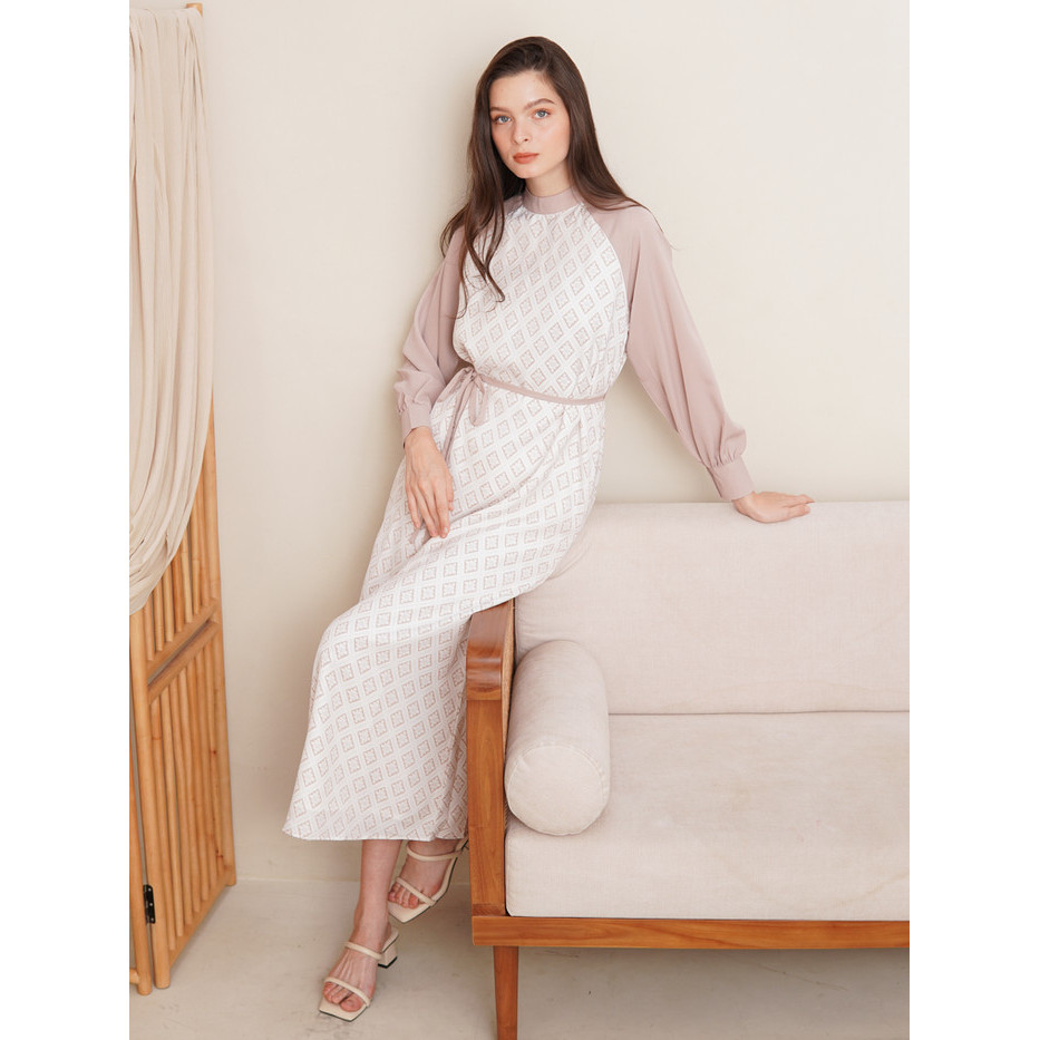 Murah VALINO LADIES GAMIS LENGAN PUFF BERMOTIF OFF-WHITE WANITA- D-CDEK06-P5 Non COD