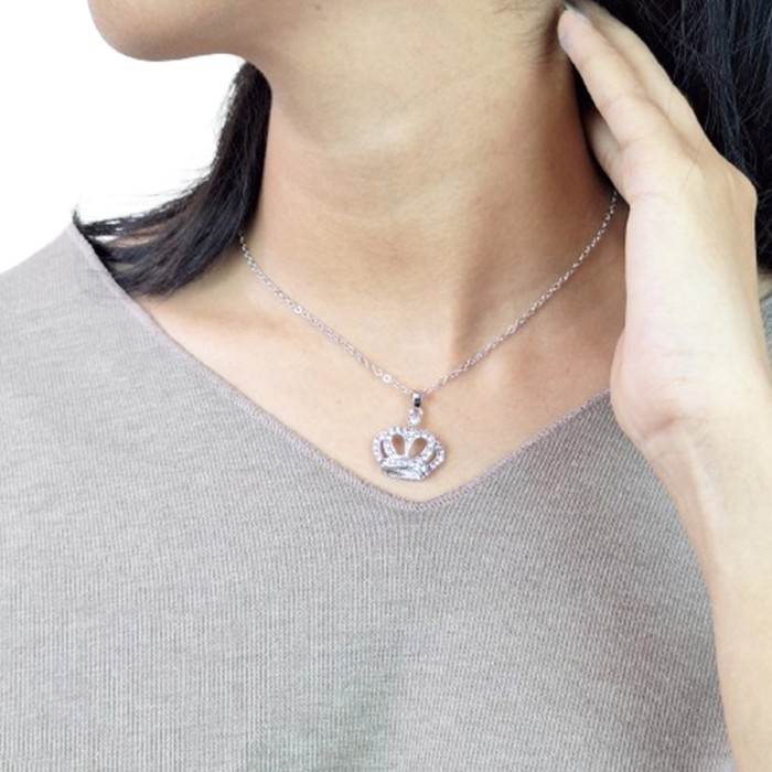 Kalung Wanita Korean Style Liontin Mahkota Rantai Aksesoris Perhiasan