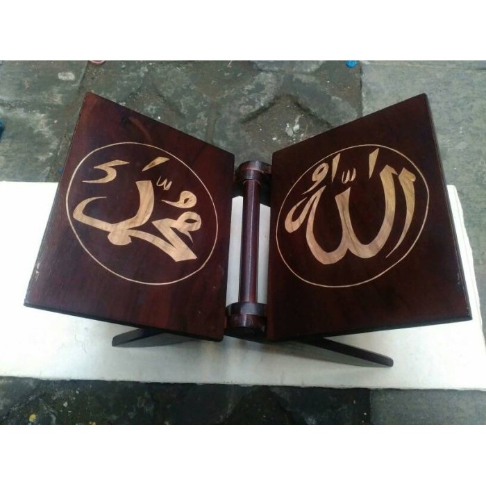 Rekal Tempat Dan Meja Baca Alquran Flexibel Bahan Kayu Jati Ukir
