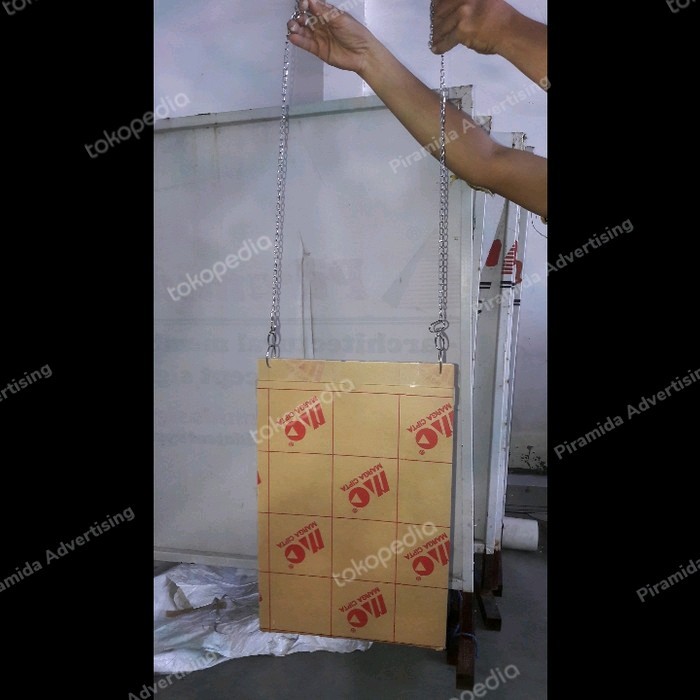 

Sale Acrylic Gantung A3 Potrait