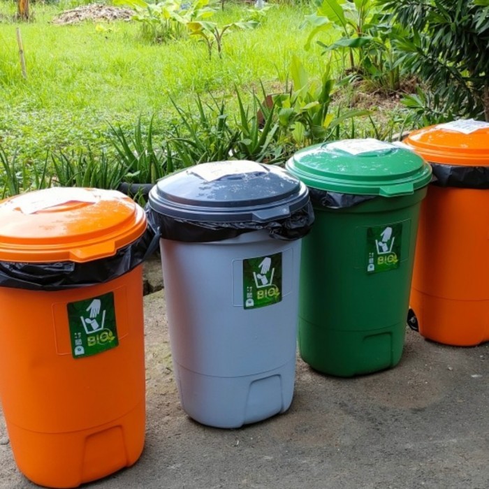 Tempat Sampah Besar 120 Liter + Roda Green Leaf 2120/Bak Sampah/Tong