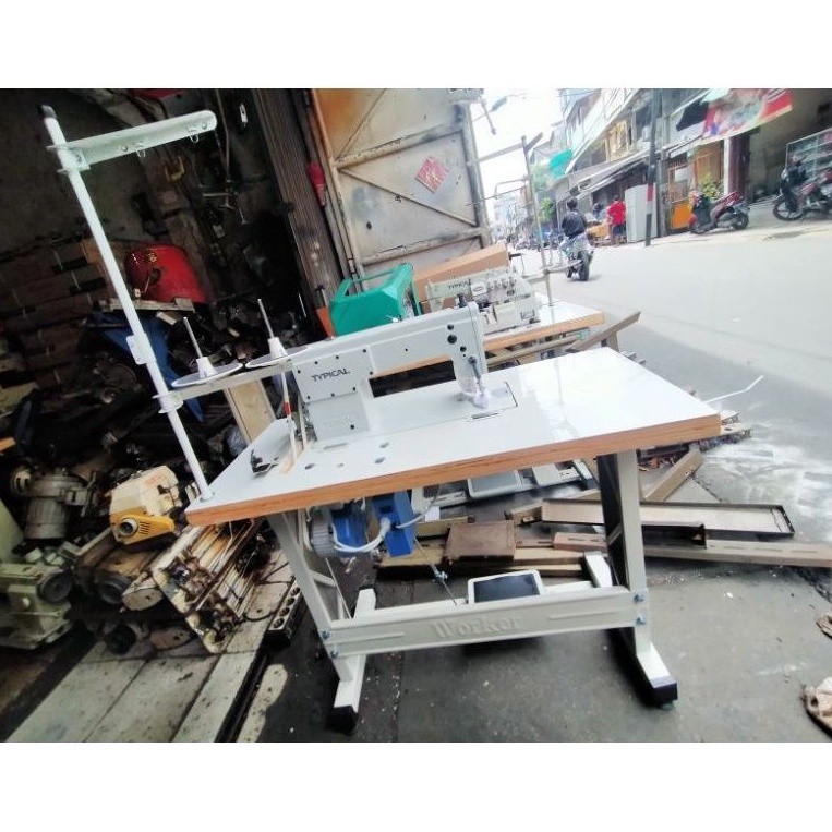 Mesin jahit typical timbul GC 628.1 Dinamo SERVO