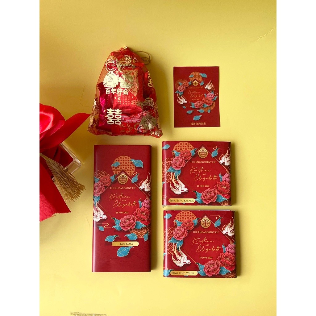 SANGJIT HAMPERS A Souvenir Handuk Teapai Kue Engagement Box
