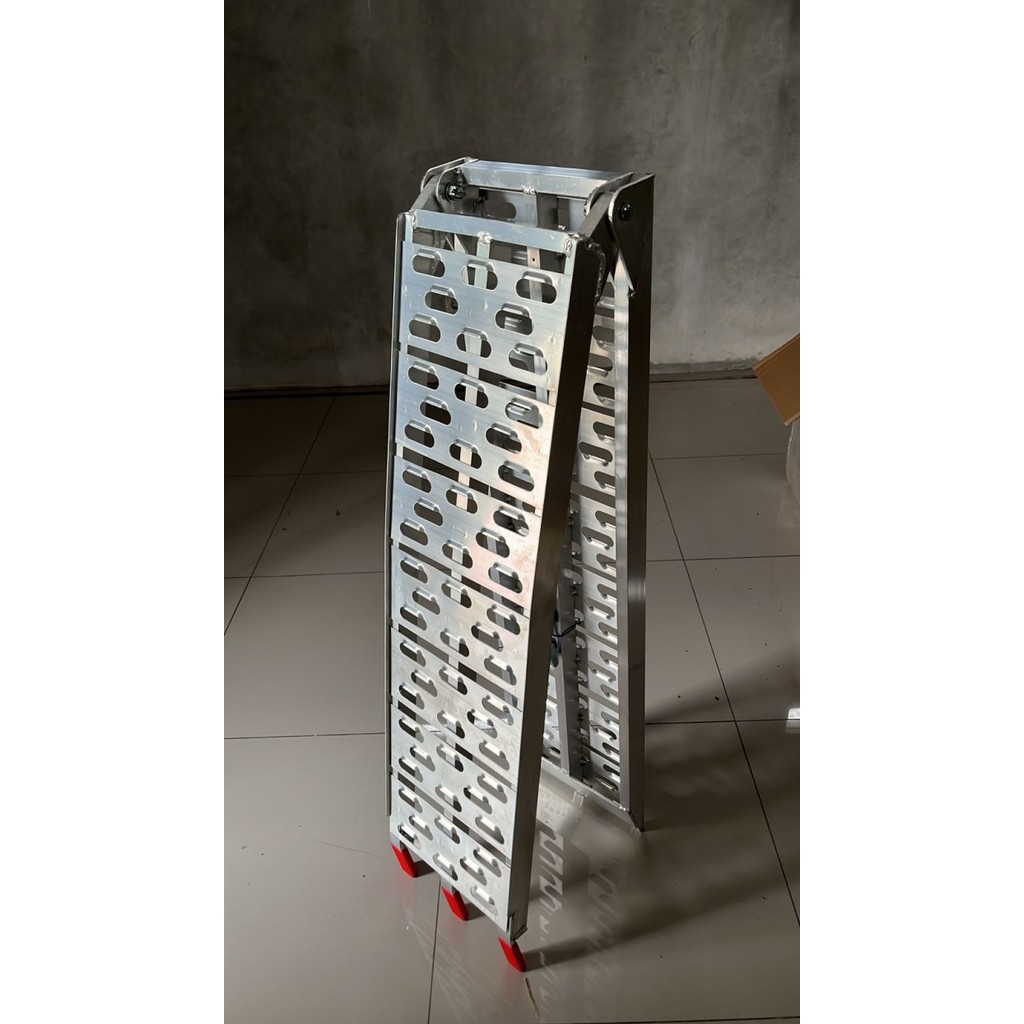 Loading Ramp merk SRT trail tangga loading motor trail Bahan almu