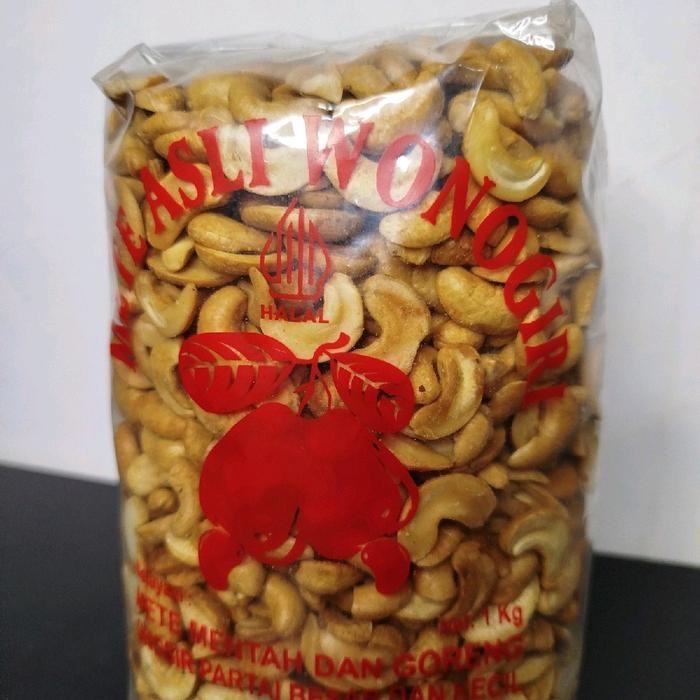 

terbaru !!! kacang mete belah dua goreng gurih bawang 1kg food snacks mede asli wonogiri ready