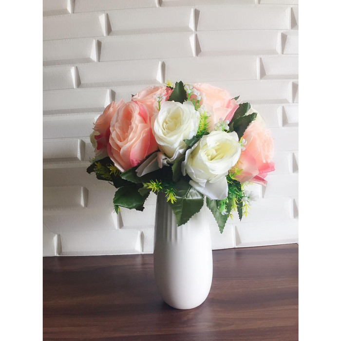 

BUKET BUNGA ARTIFICIAL PLASTIK MAWAR PLUS VAS KERAMIK