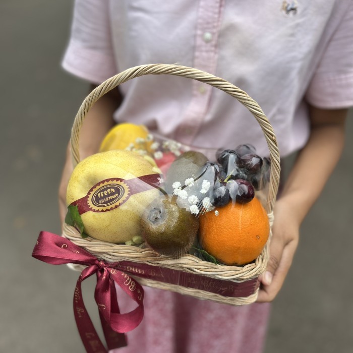 

PARCEL BUAH SMALL RECTANGULAR BASKET