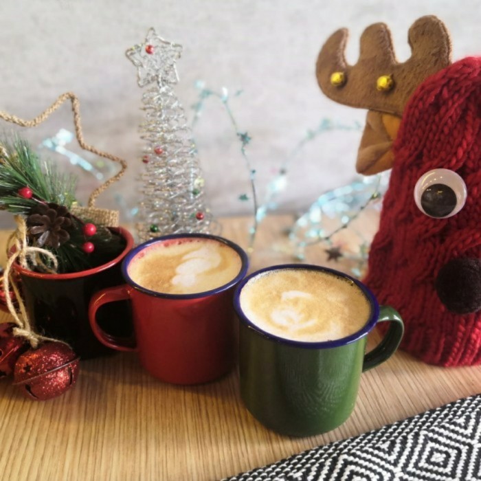 Souvenir Jadul Gelas Mug Kaleng Cangkir Enamel 7 CM Warna Warni - 7cm