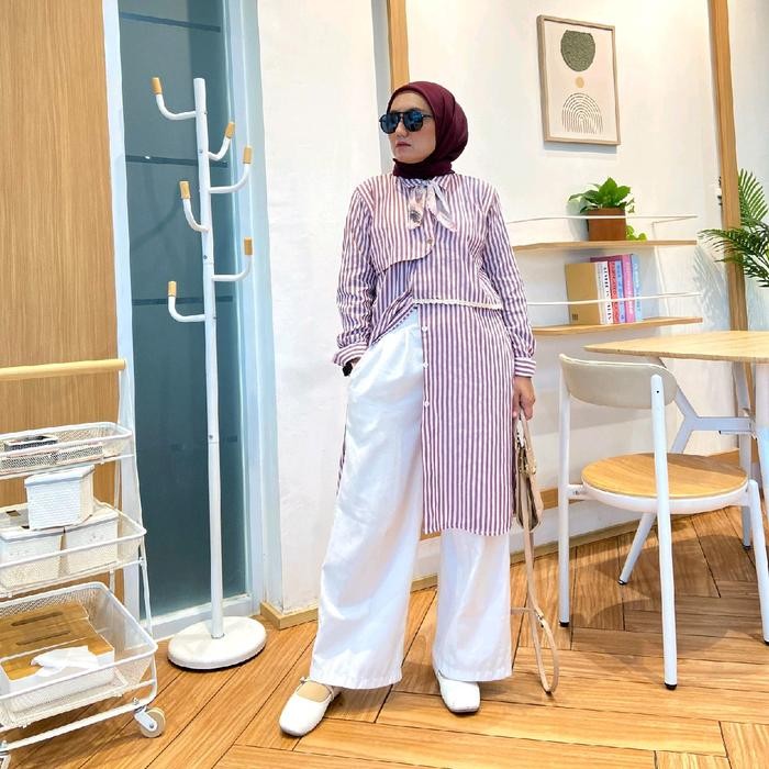Lemariarrasya Aluna Kemeja Tunik Katun Stripe Salur Wanita Muslim
