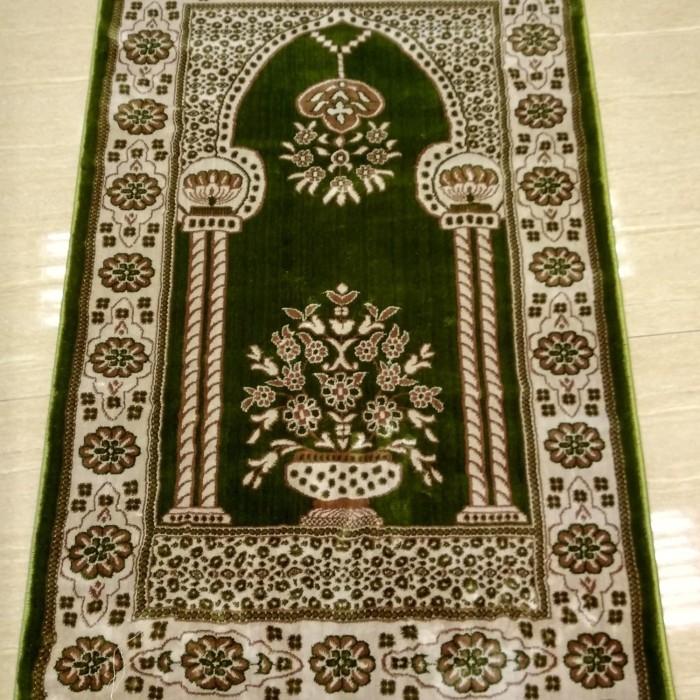Kosanshoop Karpet Sajadah Imam Turki Asli Kualitas Tebal Bahan Sutra