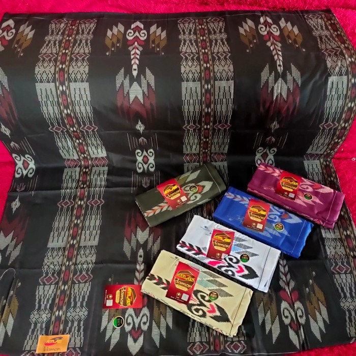 Kosanshoop Sarung Atlas Motif Bhs Sge Afkir