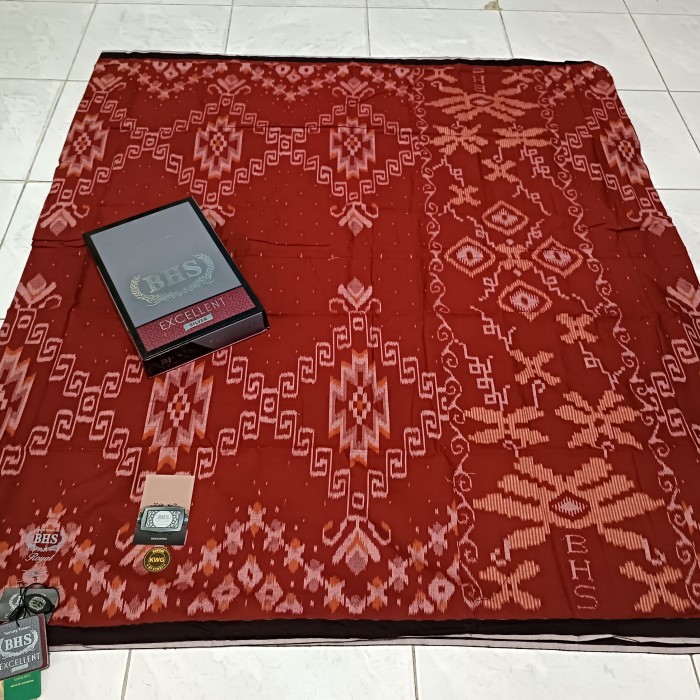 Kosanshoop Sarung Bhs Kawung Jahitan Tengah Ada Tanda Tangan
