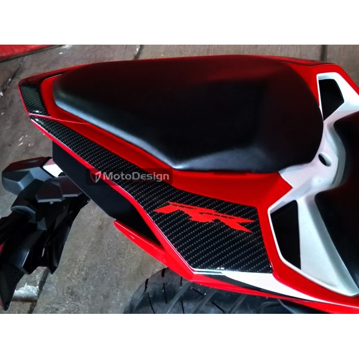 Stiker Timbul Carbon Protector Pad Tailpad Buntut Body Cbr250Rr