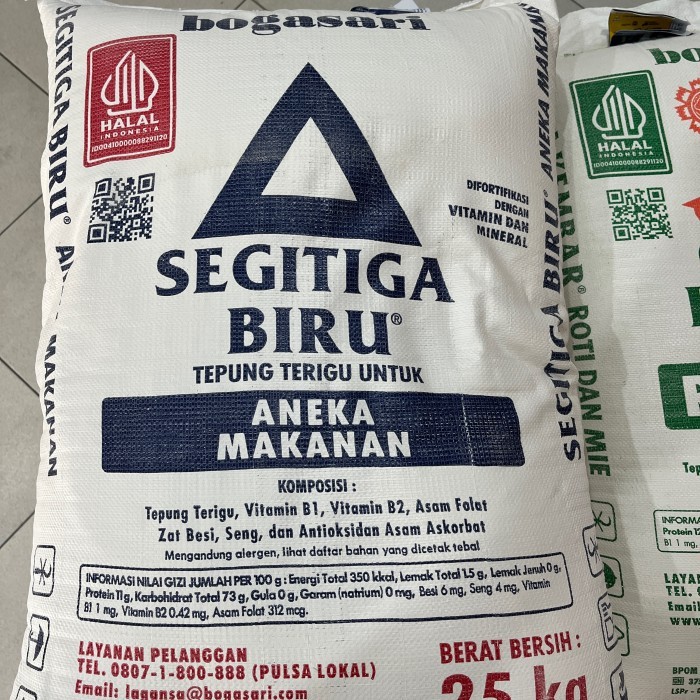 

Bettifer Tepung Terigu Segitiga Biru 25 Kg Ekonomis Bogasari (Termurah)