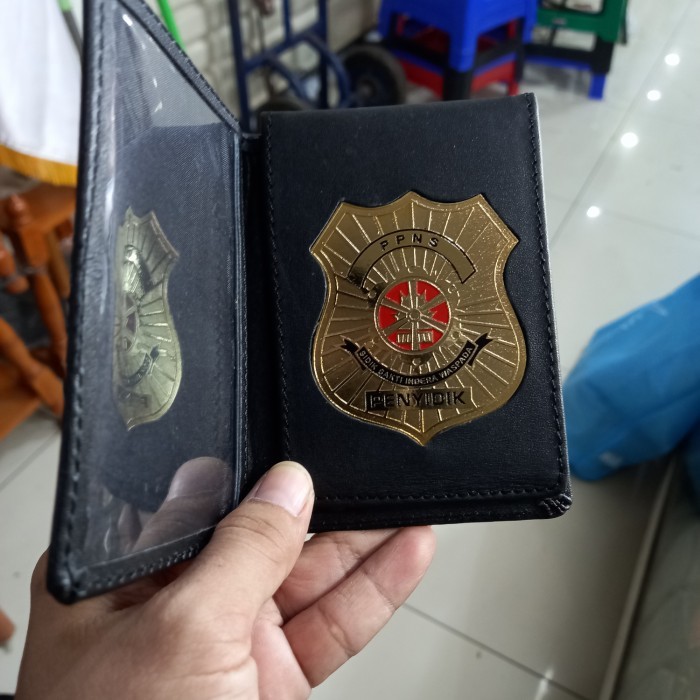 

Id Card Lipat 3 Logo PPNS (Asli Kulit)