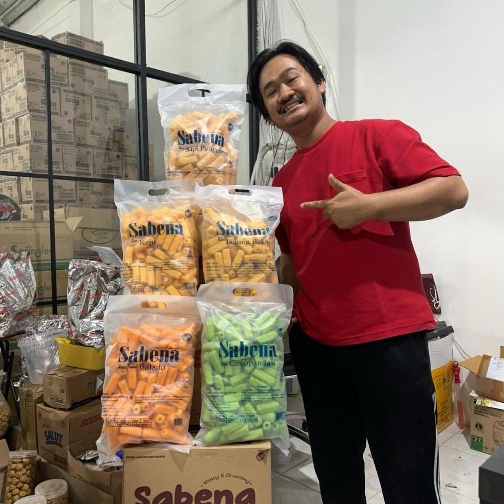 

Ow42 1 karton Sabena MONTOCK by dutasnack.id isi 5 karung rasa mix ( bisa C O D ) Hemat