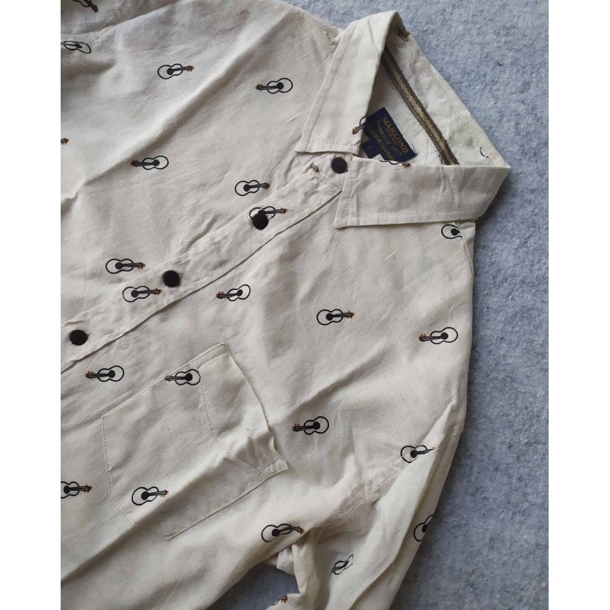 Kemeja Second Brand University of oxford  Ukuran M Fit L Panjang 69cm x Lebar 53cm