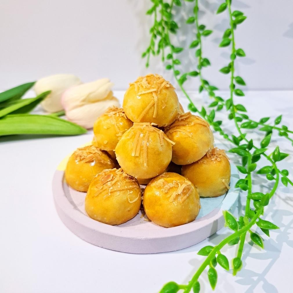 

OKK-1520 Promo 4 Toples Kue Rp. 127.000 ( Kue Nastar , Salju Pandan, Kacang , Sagu Keju ) | Paket Kamu Cantik Premium