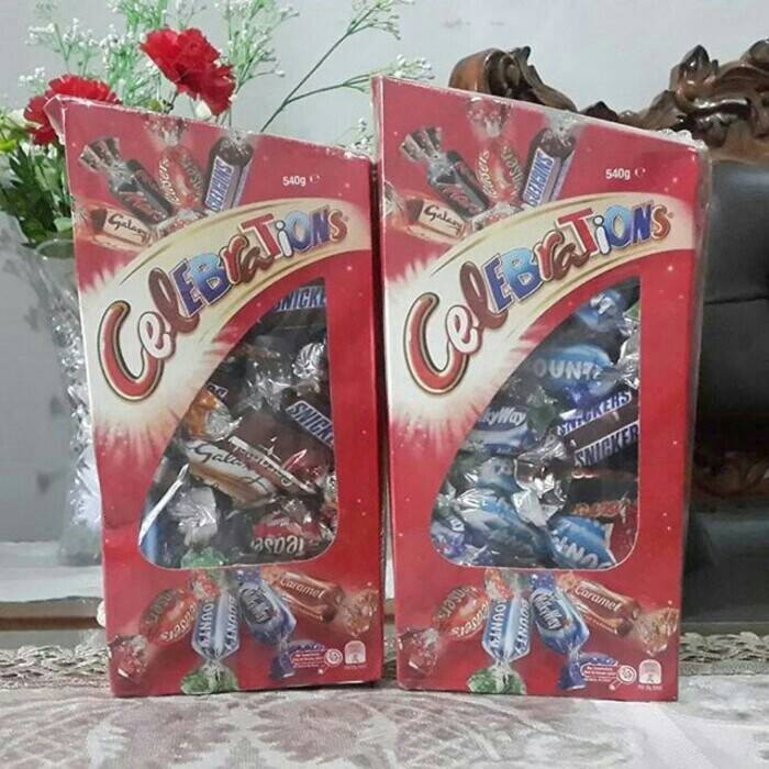 

Ready Mars Celebrations Gift Box 540g Chocolate Mixed Cokelat Import Aneka