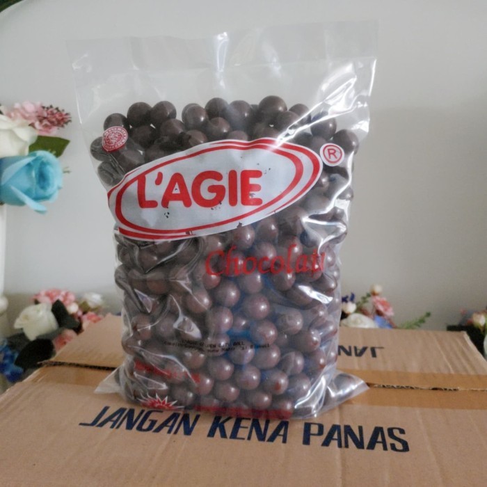 

Ready 1kg Coklat lagie golden city chocolate ball