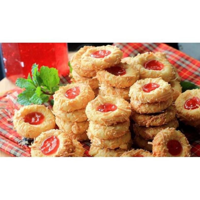 

IK69 Kue Thumhprith Strowberry Kue Kering Nastar Isi 250 Gram (1/4 kg) Terlaris