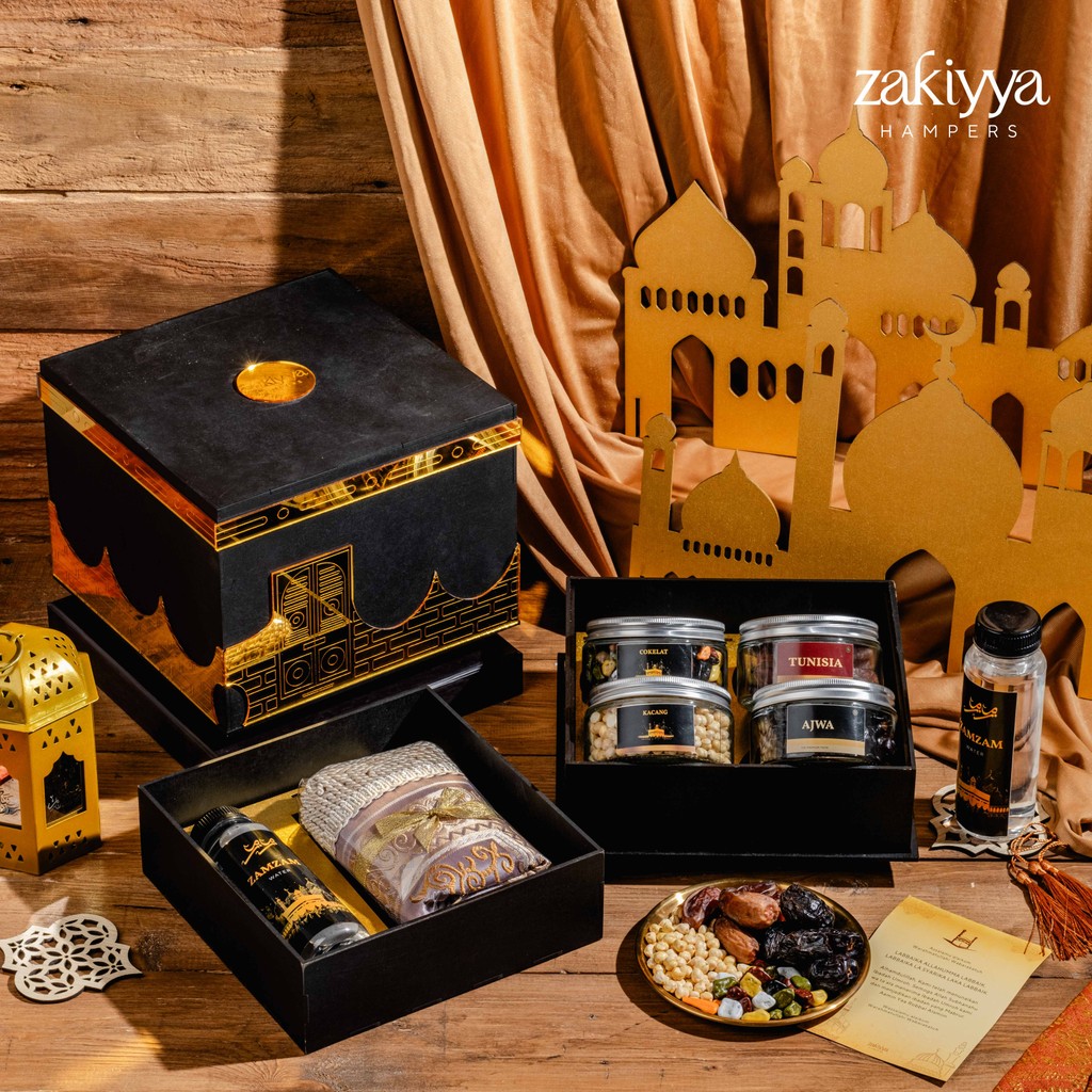 

Hampers Oleh Oleh Souvenir Haji Umroh Premium Paket Premium Mekah 2